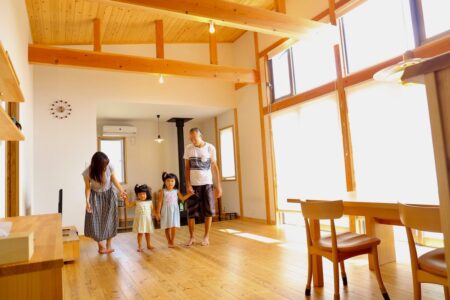 【東近江市】自然素材で建てるローコスト平屋の家-リビング