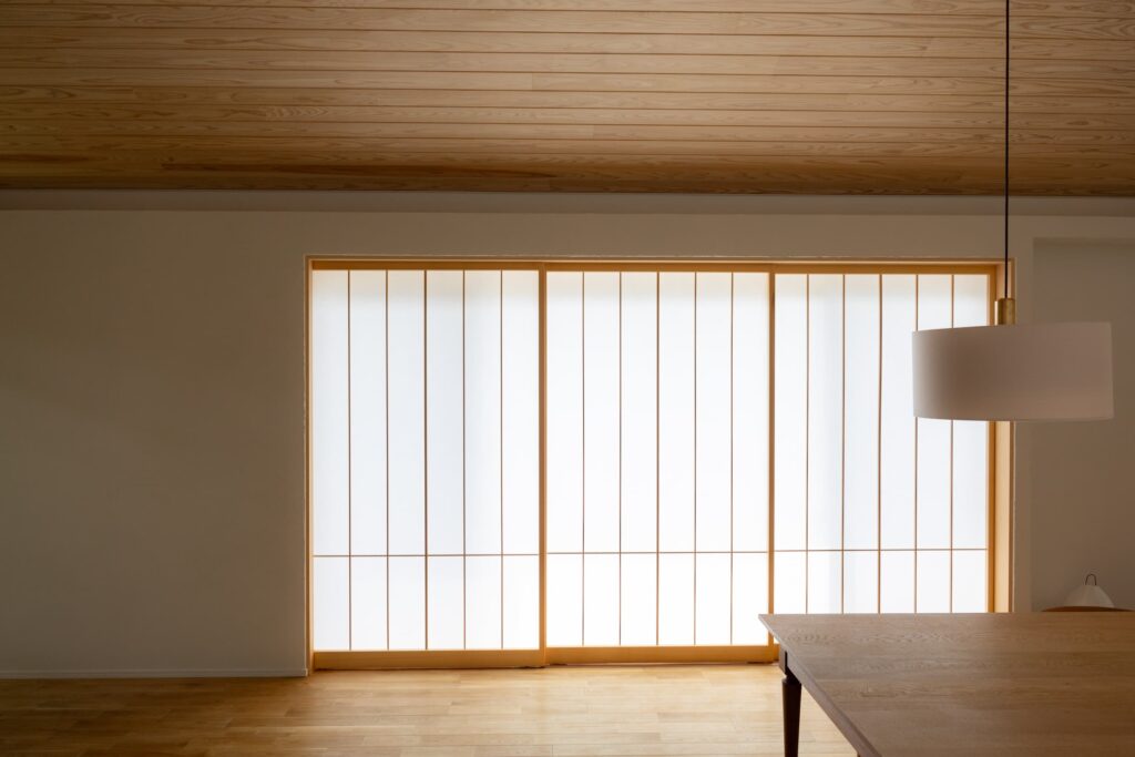 【大津市】本が大好きな森の中の平屋の家-障子