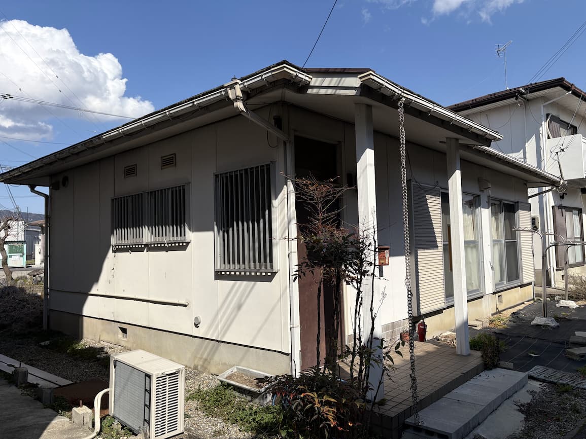 不動産情報 近江八幡市長光寺 外観