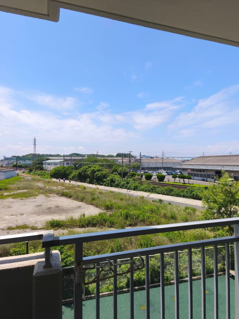 不動産情報　彦根市安清東町　Mプラザヒコネ駅前　バルコニーからの眺望